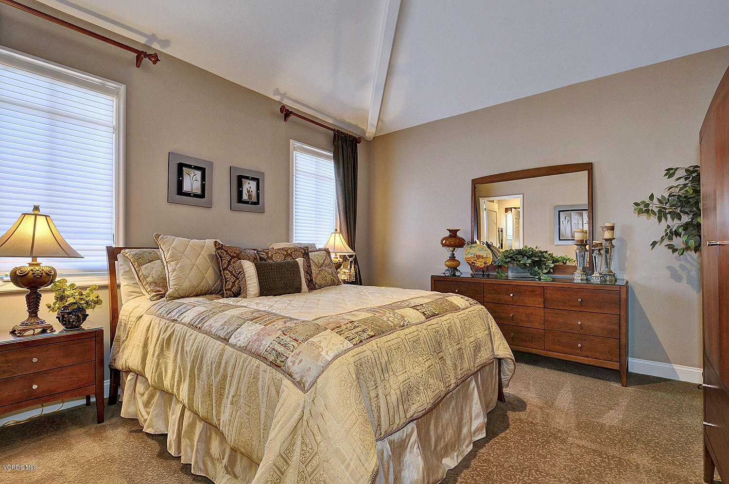 11186 Red Barn Road Camarillo, CA 93012 - Photo 20 of 41 a bed room with a bed and a dresser
