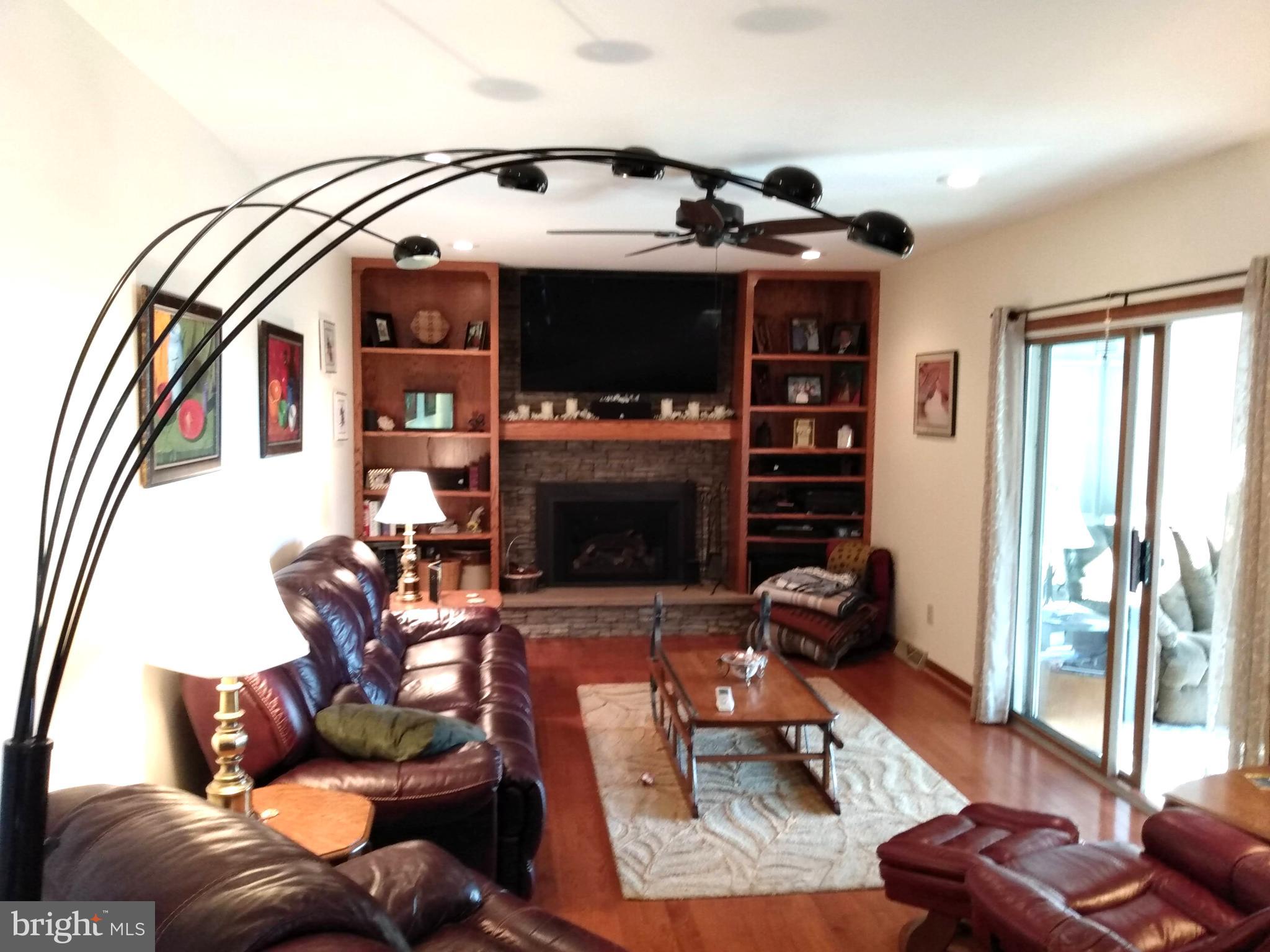 2428 Sollenberger Road Chambersburg, PA 17202 - Photo 15 of 41 Family Room