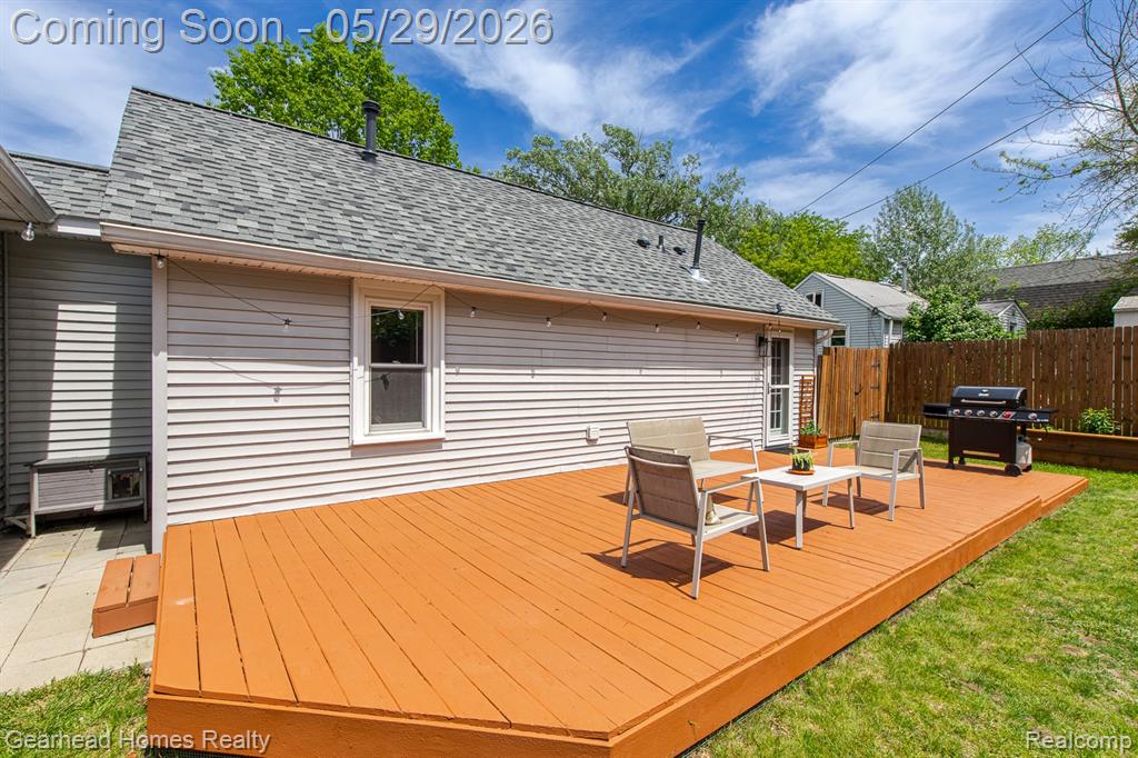 2831 Watkins Lake Road Waterford, MI 48328 - Photo 38 of 45