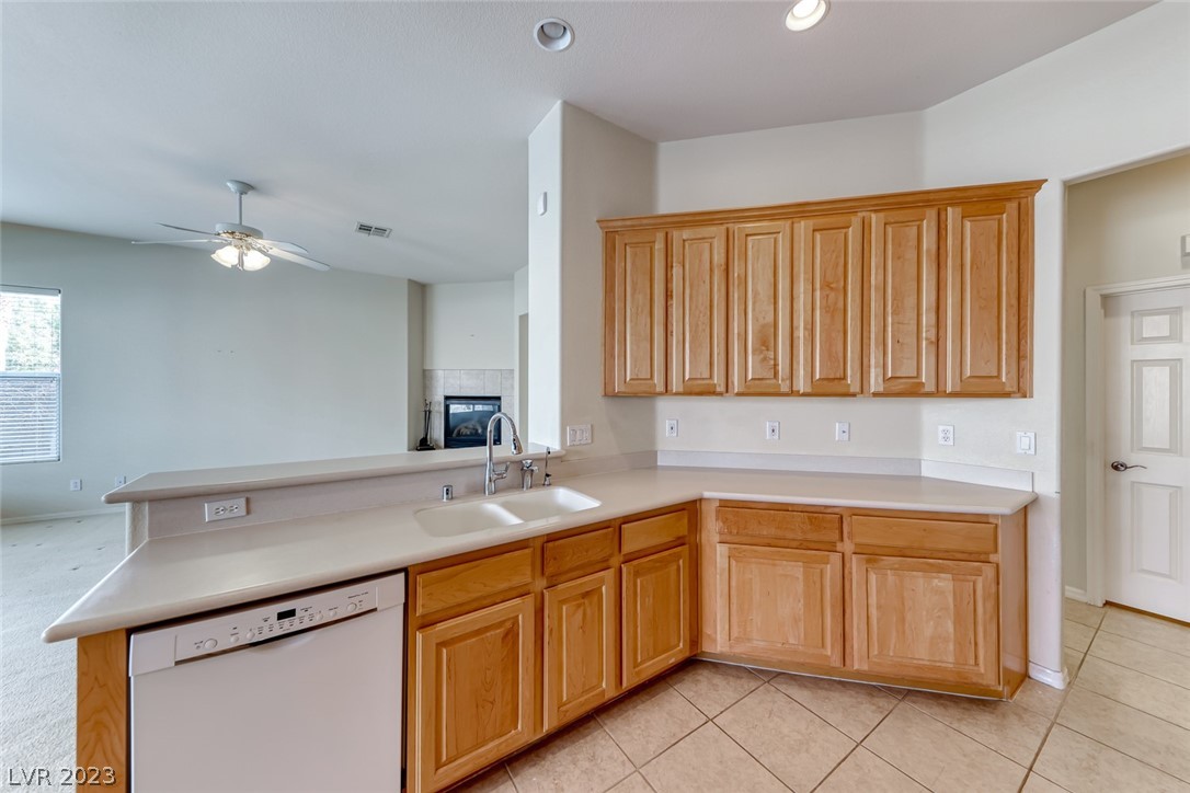 2280 Lyrical Road Henderson, NV 89052 - Photo 18 of 43