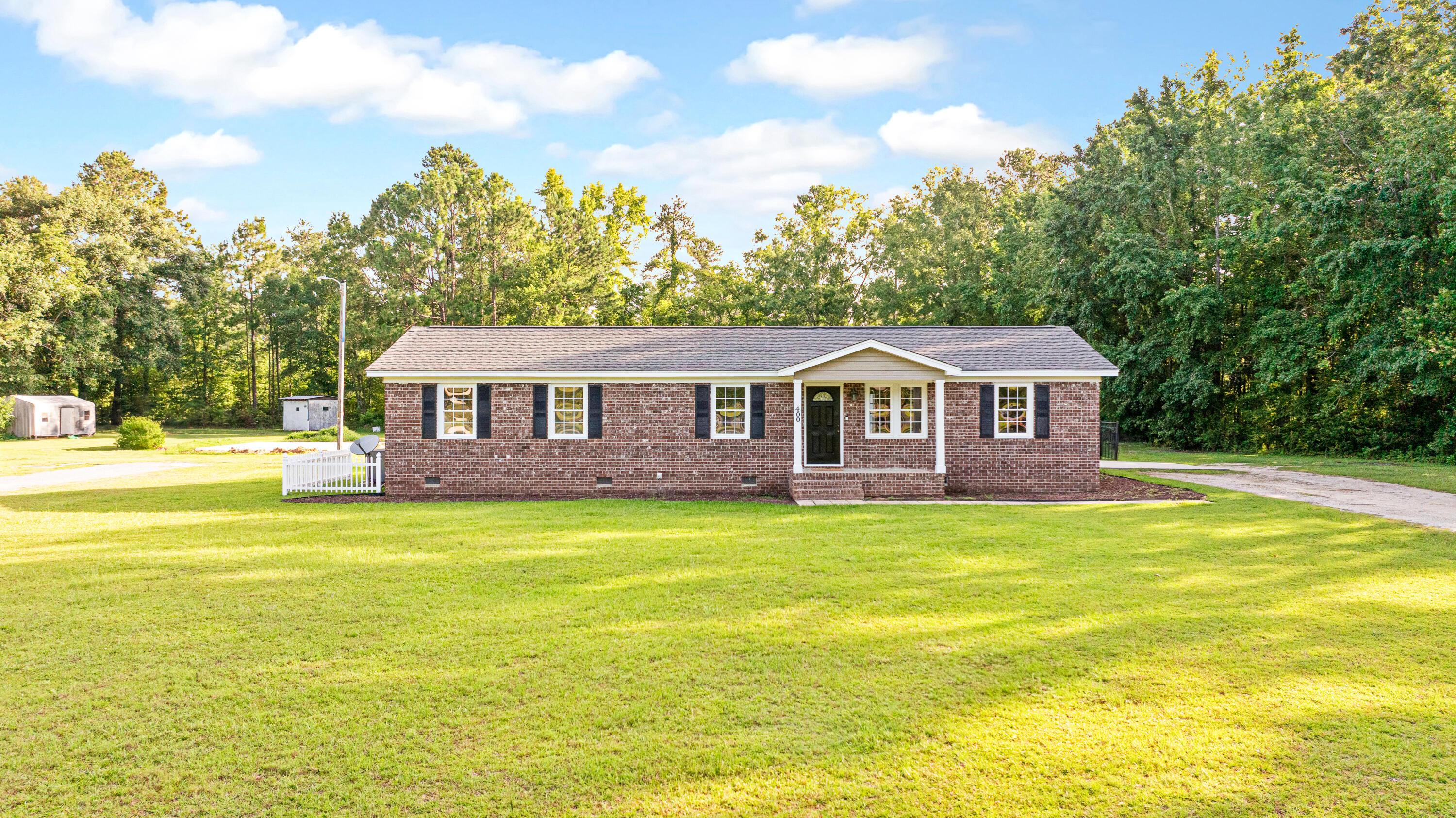 400 Black Oak Road Bonneau, SC 29431 - Photo 2 of 21 Gallery Image 2