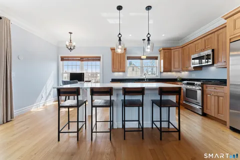 $1,200,000 | 22 Ocean Avenue, Milford, CT 06460