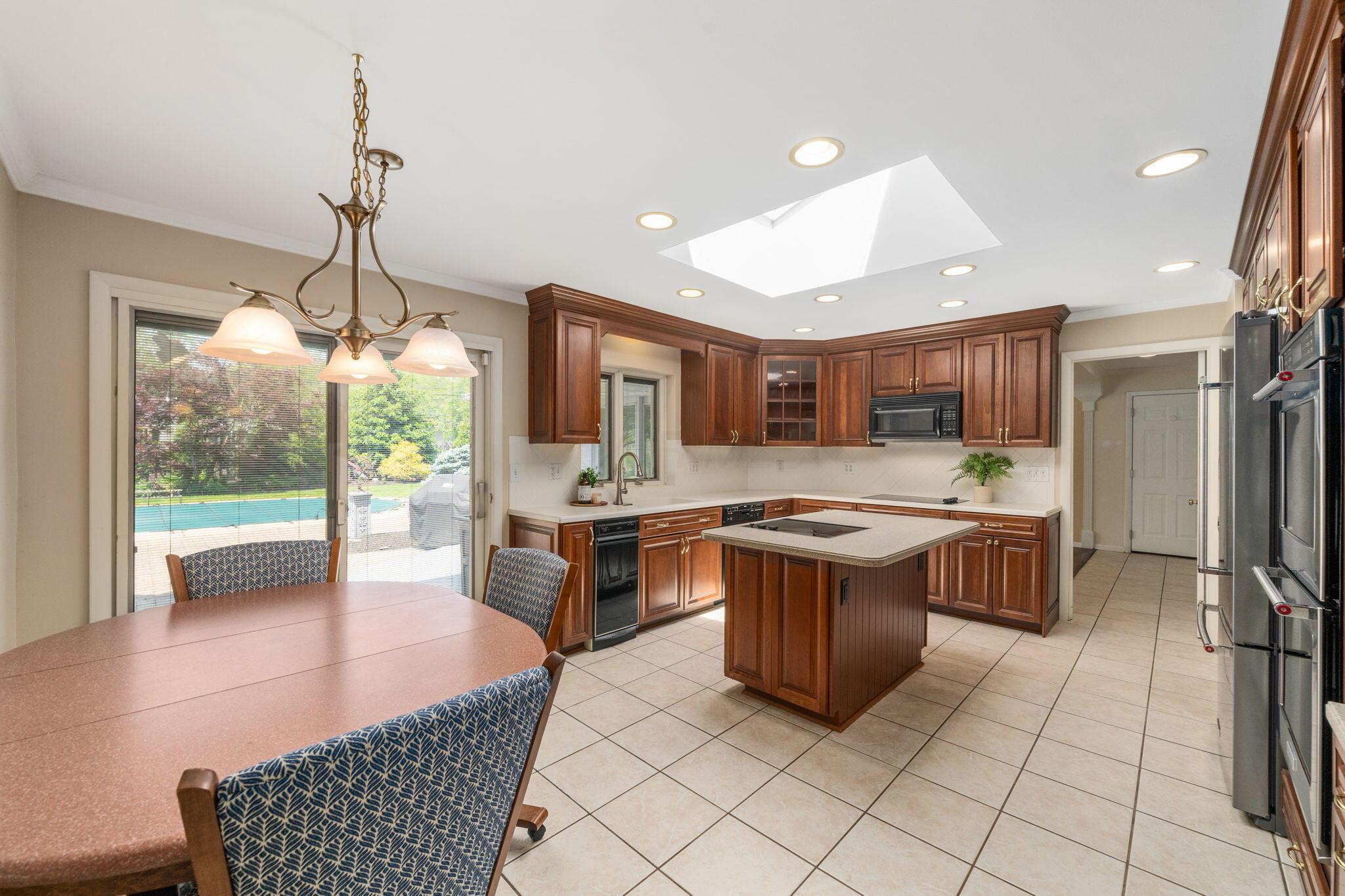 2869 North Star Road Columbus, OH 43221 - Photo 16 of 86 Gallery Image 16
