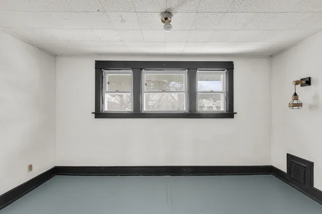 $174,900 | 20 Vine Street, Binghamton, NY 13903