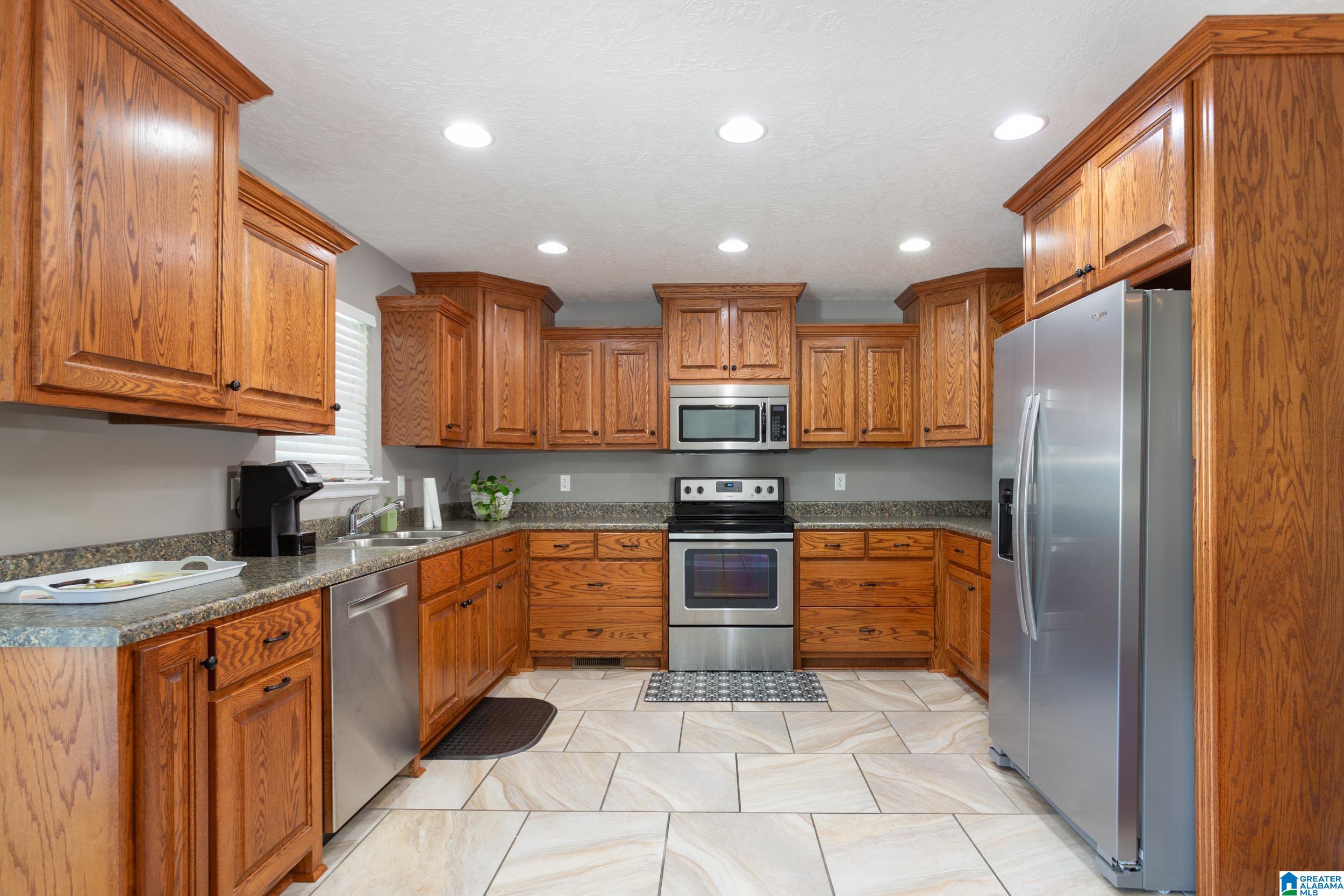 719 Rabbittown Road Gadsden, AL 35905 - Photo 10 of 39