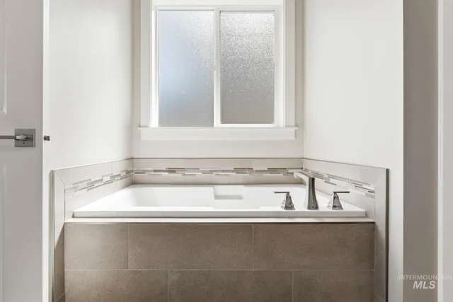 $724,900 | 385 South Strut Way, Boise, ID 83716