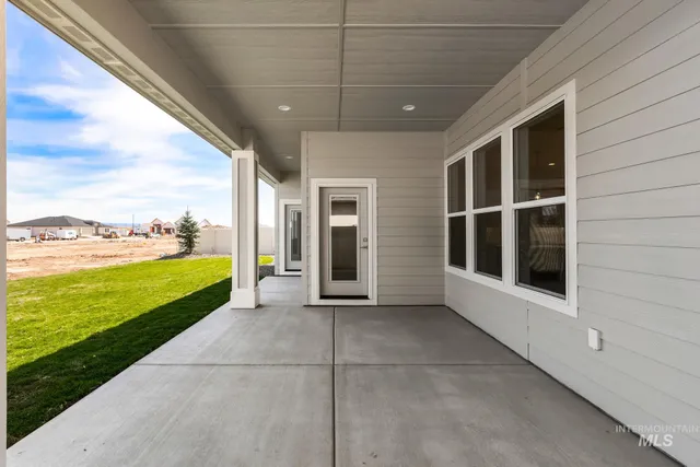 $724,900 | 385 South Strut Way, Boise, ID 83716