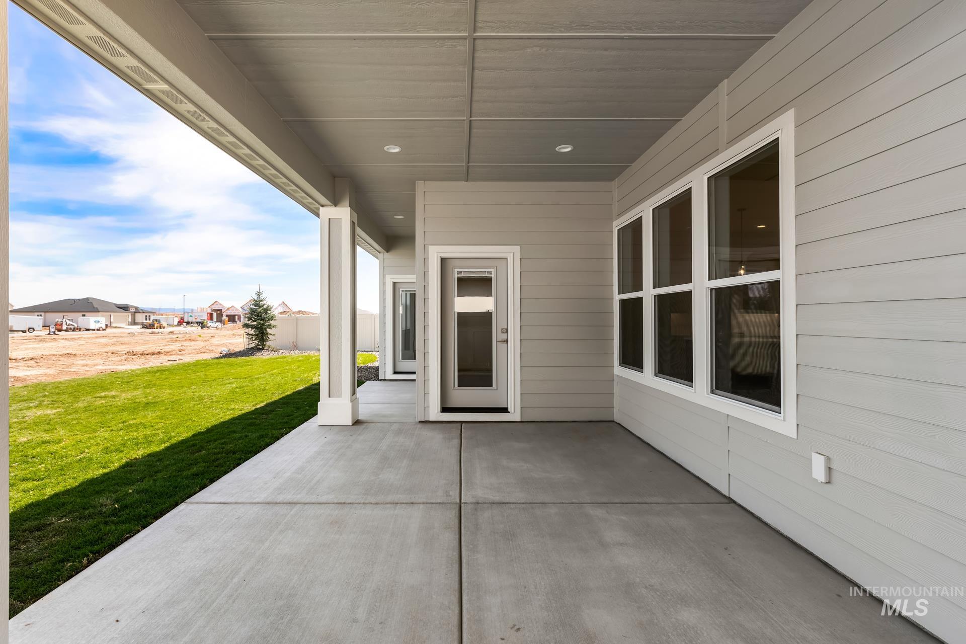 385 South Strut Way Boise, ID 83716 - Photo 27 of 30 View of patio