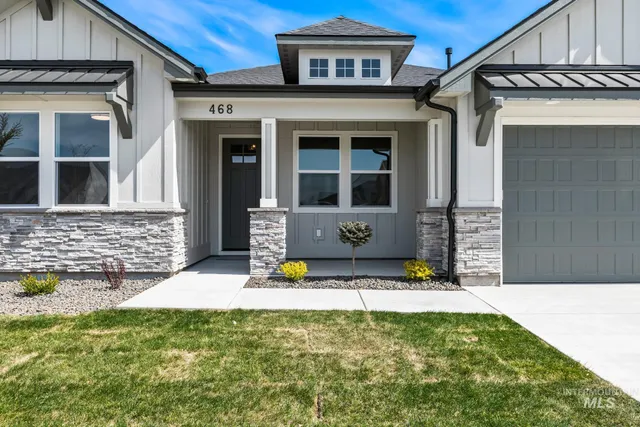 $724,900 | 385 South Strut Way, Boise, ID 83716