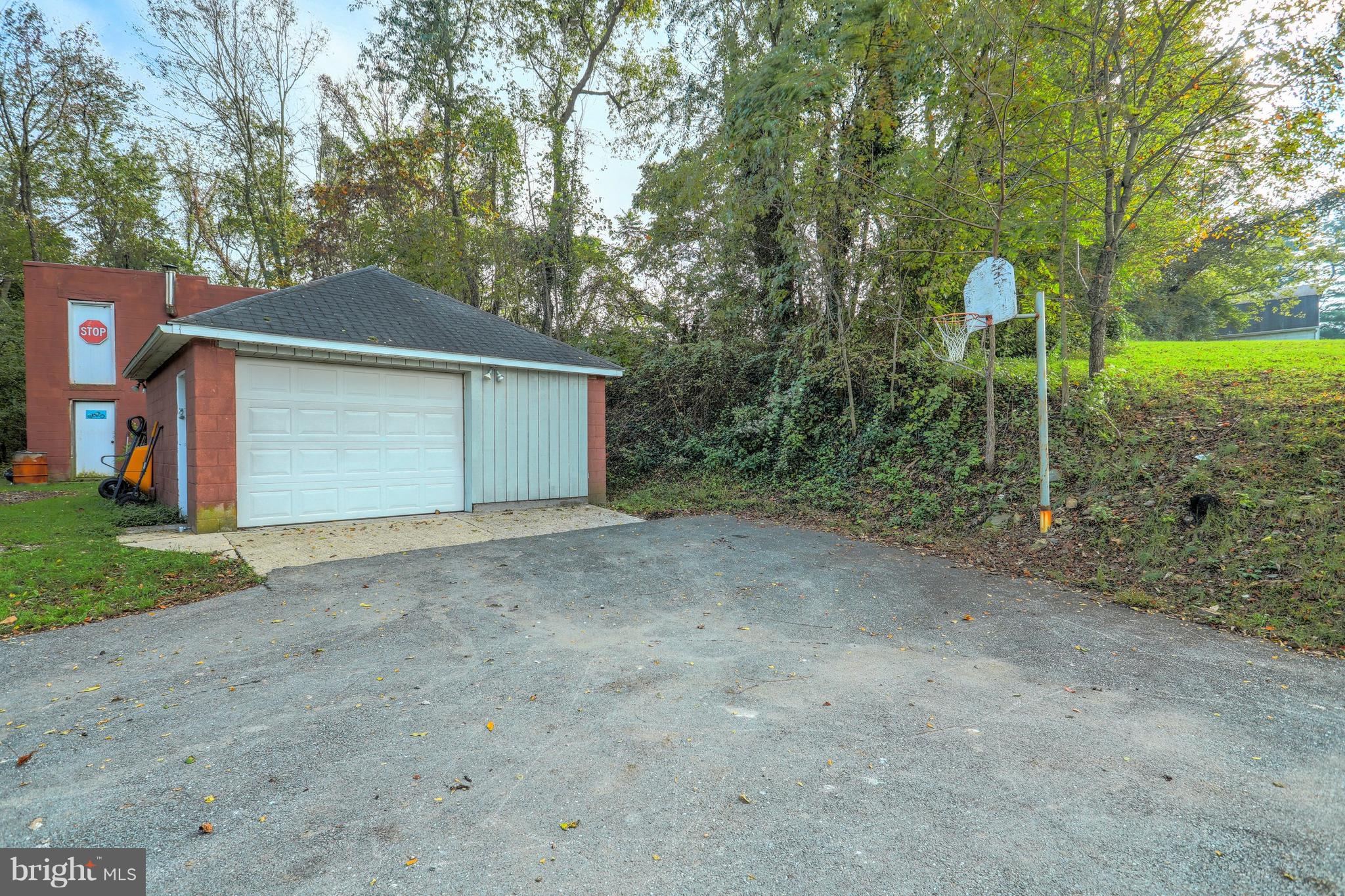 1830 Craley Road Windsor, PA 17366 - Photo 27 of 31