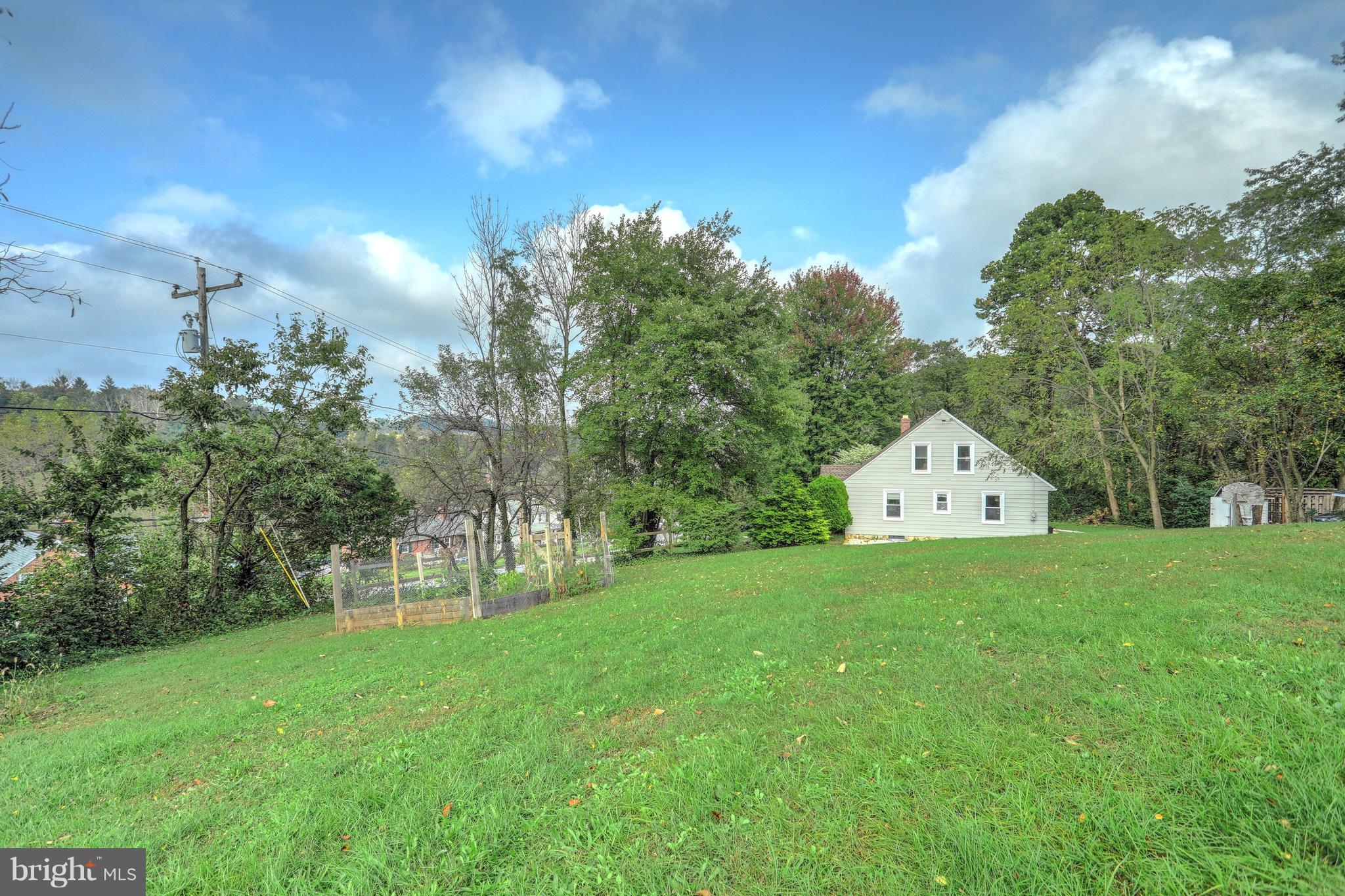 1830 Craley Road Windsor, PA 17366 - Photo 4 of 31