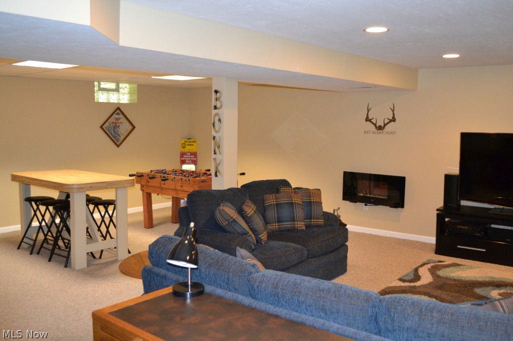 4773 Venus Road Uniontown, OH 44685 - Photo 17 of 21 Gallery Image 17