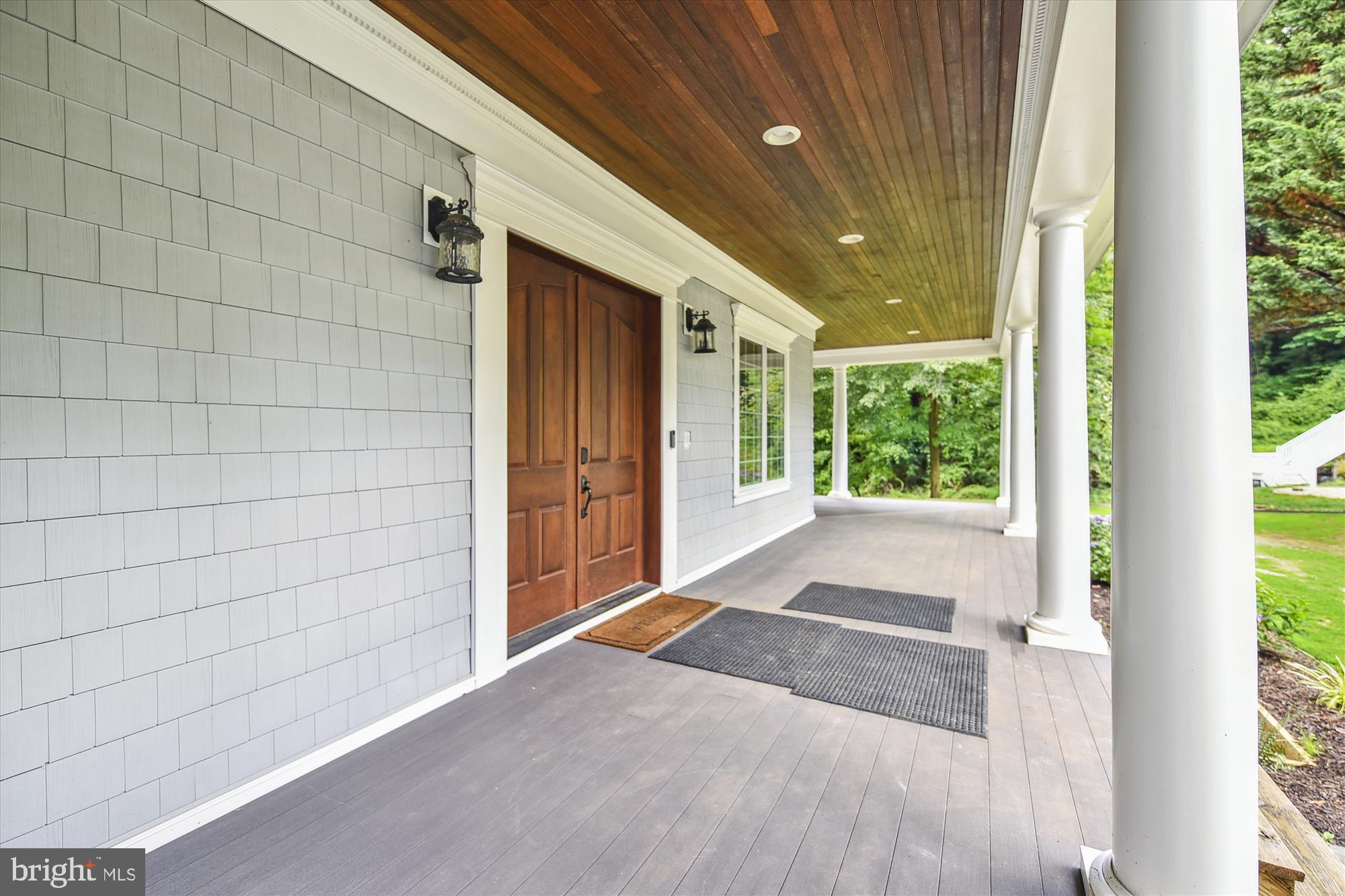 357 Forest Beach Road Annapolis, MD 21409 - Photo 4 of 91 Large Mahogany doors & ceiling