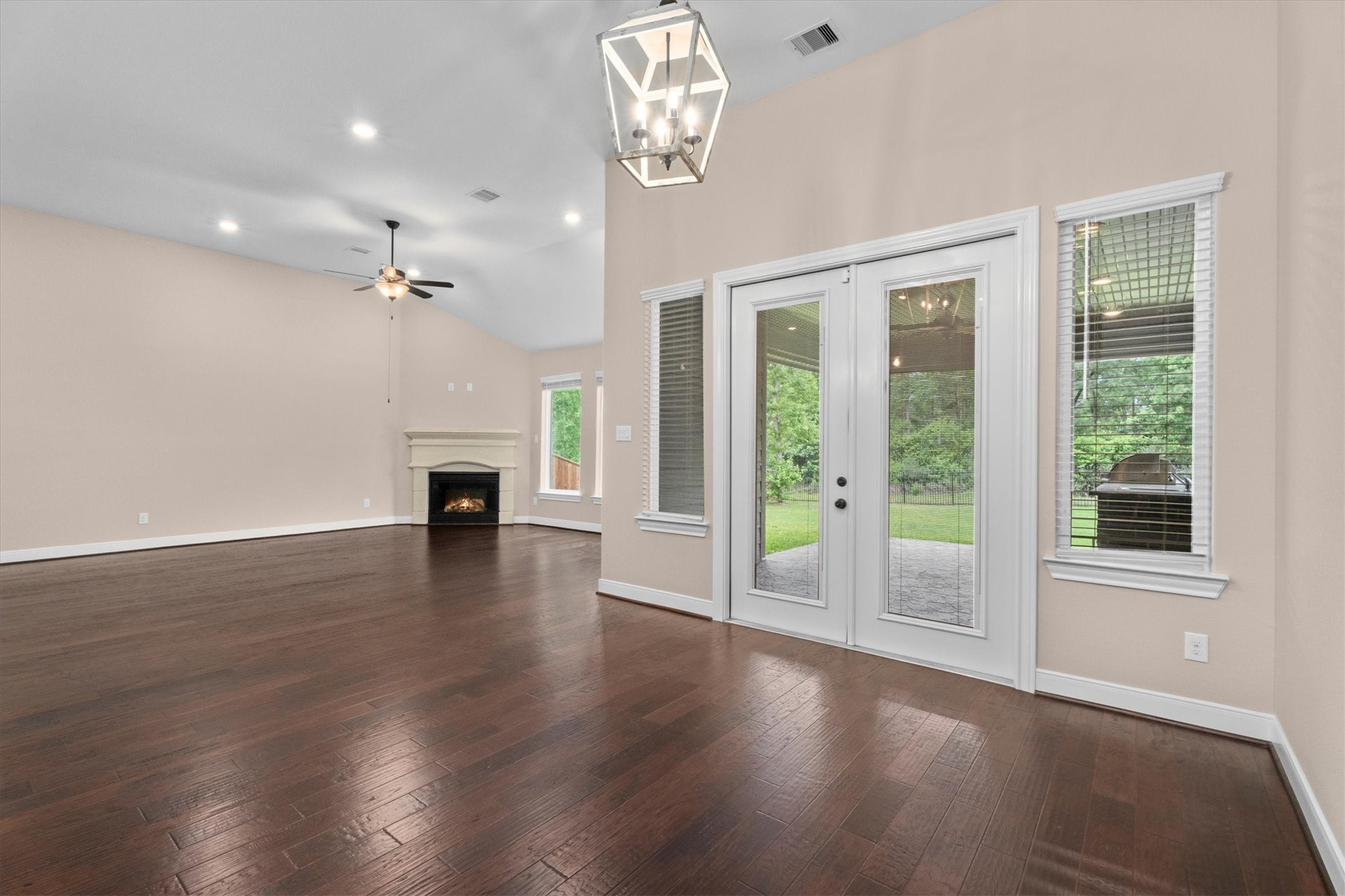 203 Magnolia Reserve Loop Magnolia, TX 77354 - Photo 20 of 49