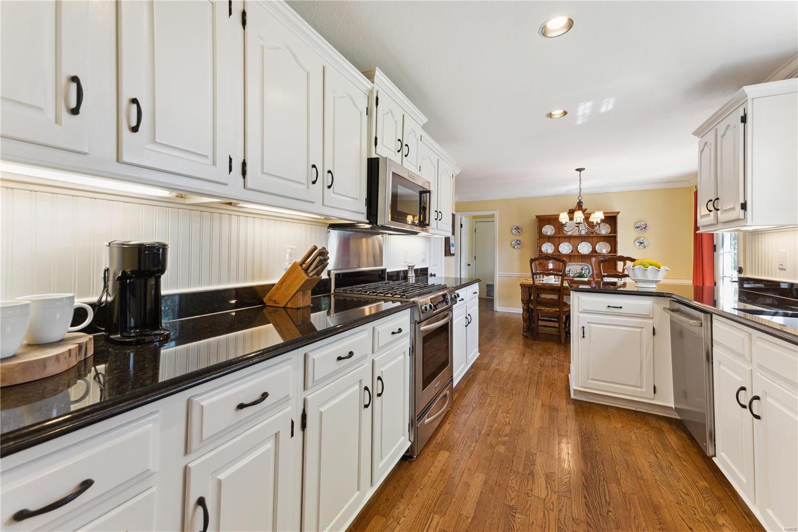 2156 Fairway Bend Chesterfield, MO 63017 - Photo 5 of 31