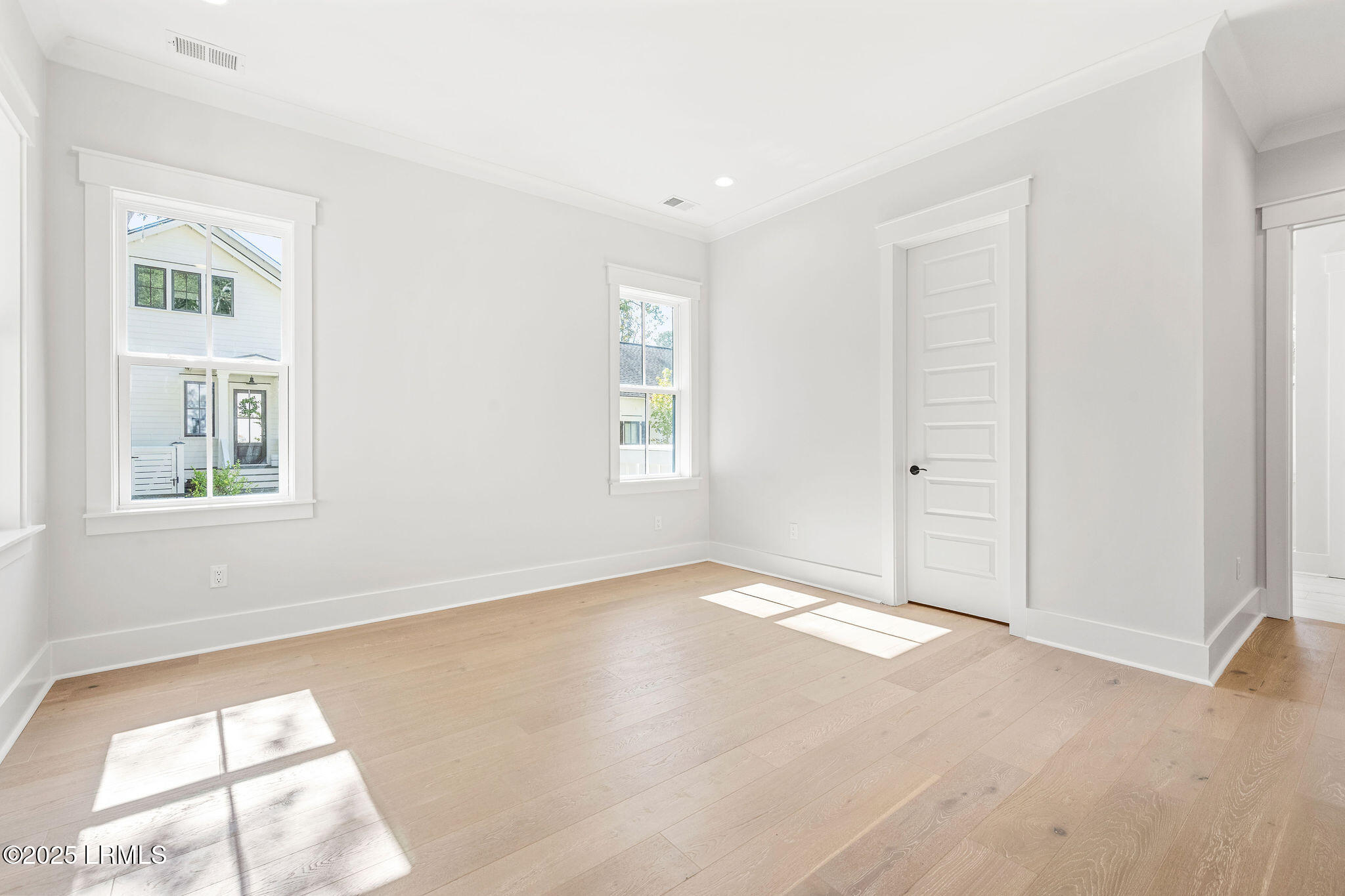 26 Oldfield Village Road Bluffton, SC 29909 - Photo 14 of 56 13