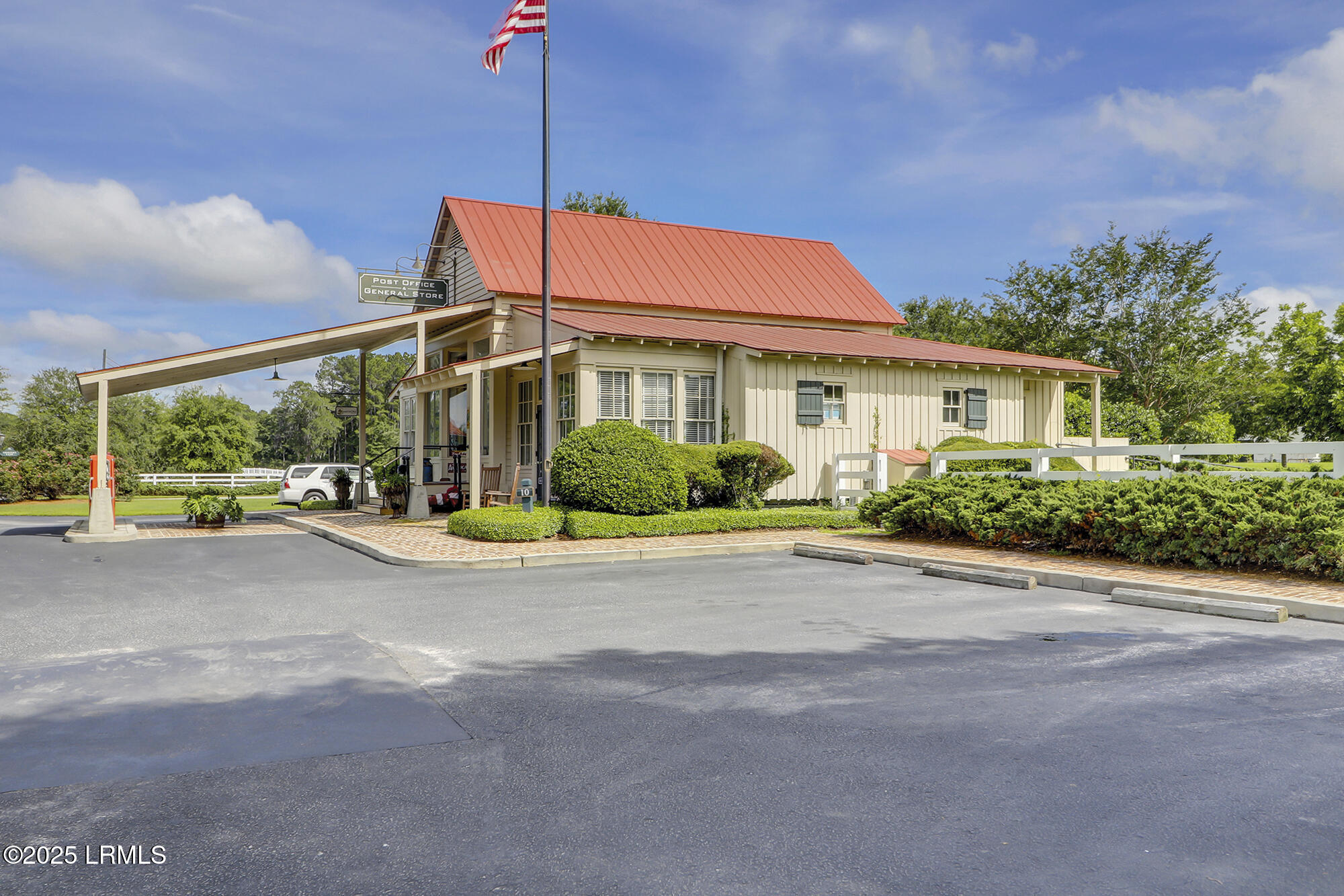26 Oldfield Village Road Bluffton, SC 29909 - Photo 53 of 56 Oldfield Amenities_Oldfield_0063