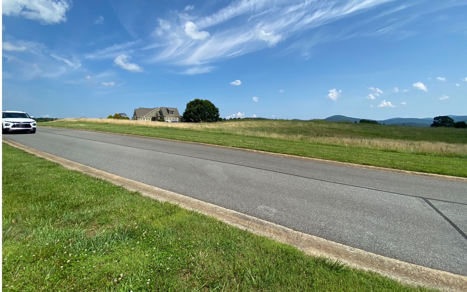 Lot 3 Ridgemont Drive Ellijay, GA 30536 - Photo 4 of 4 a view of a garden and an ocean view