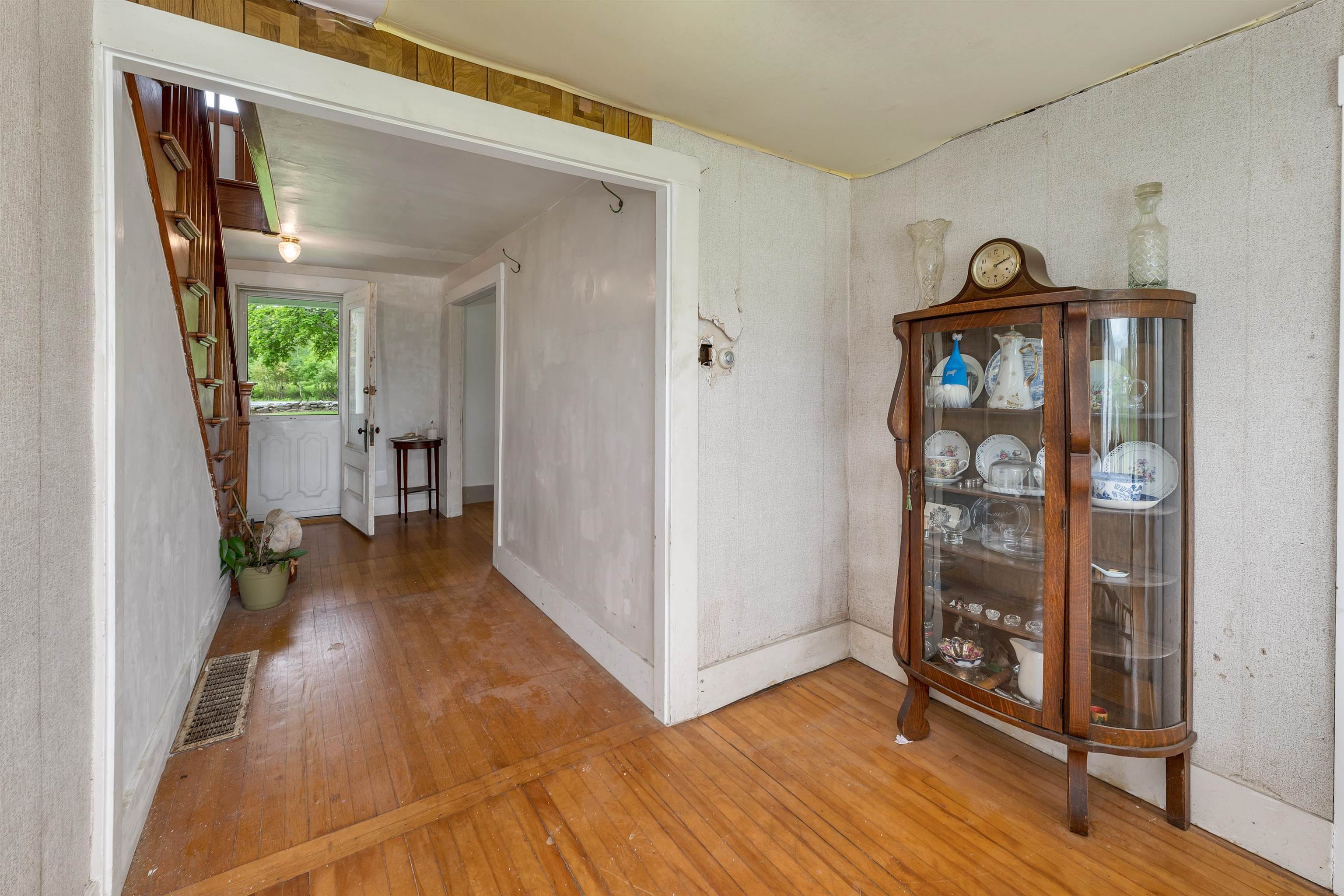 572 South Barnstead Road Barnstead, NH 03225 - Photo 15 of 28