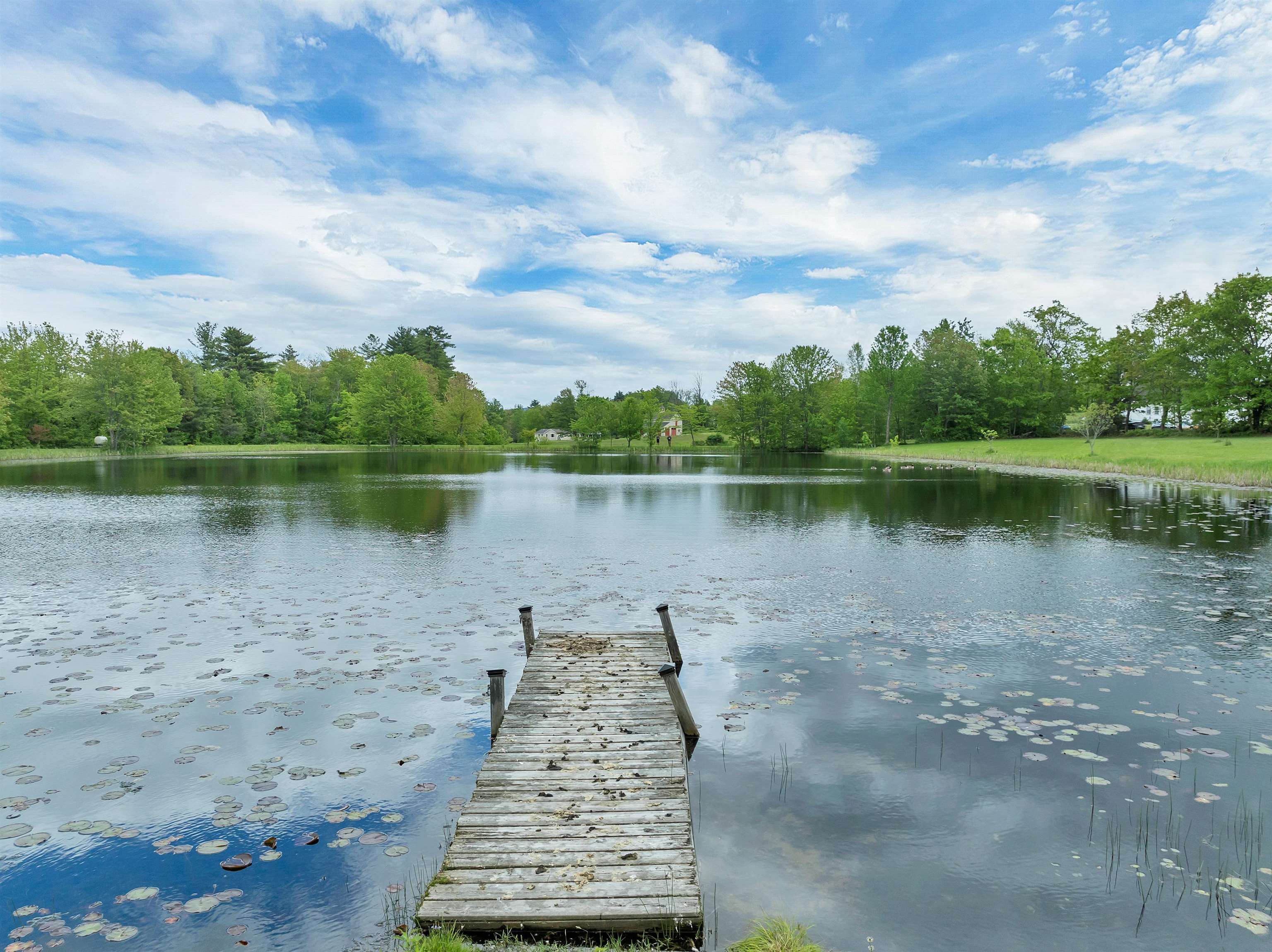 572 South Barnstead Road Barnstead, NH 03225 - Photo 2 of 28