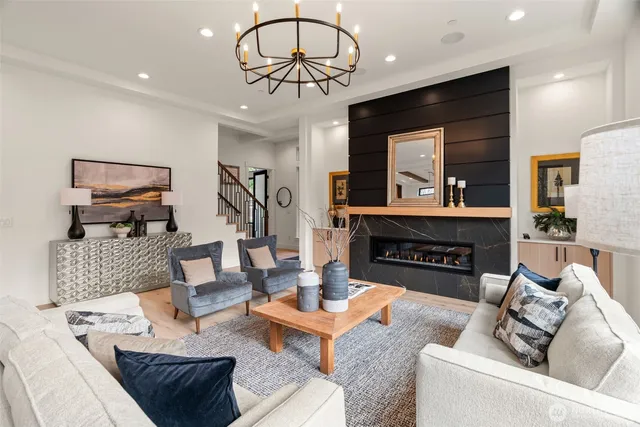 $3,199,900 | 7329 151st Avenue Northeast, Redmond, WA 98052