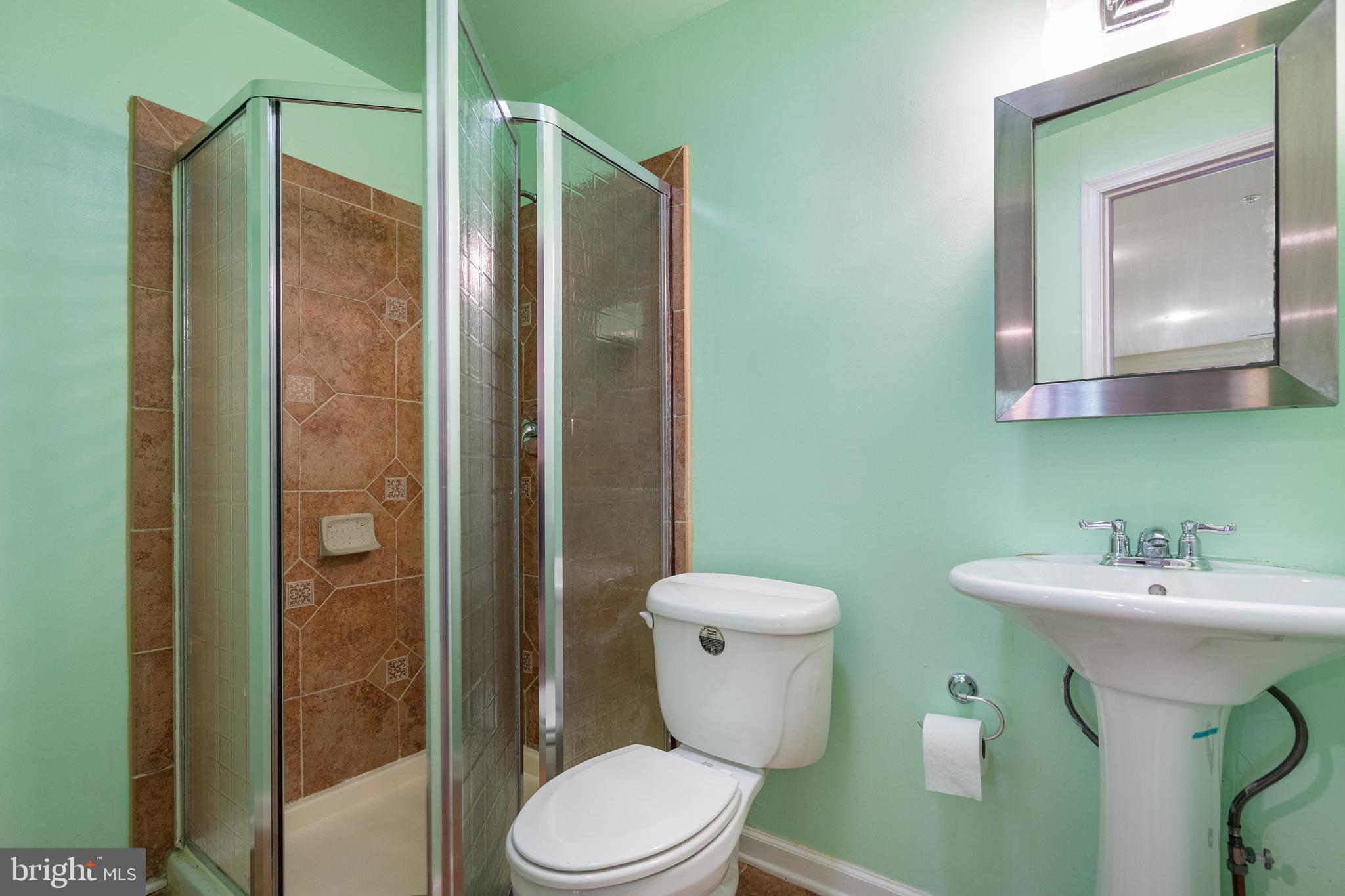 4520 Ingham Road Owings Mills, MD 21117 - Photo 31 of 38 Full Bathroom on the Lower Level