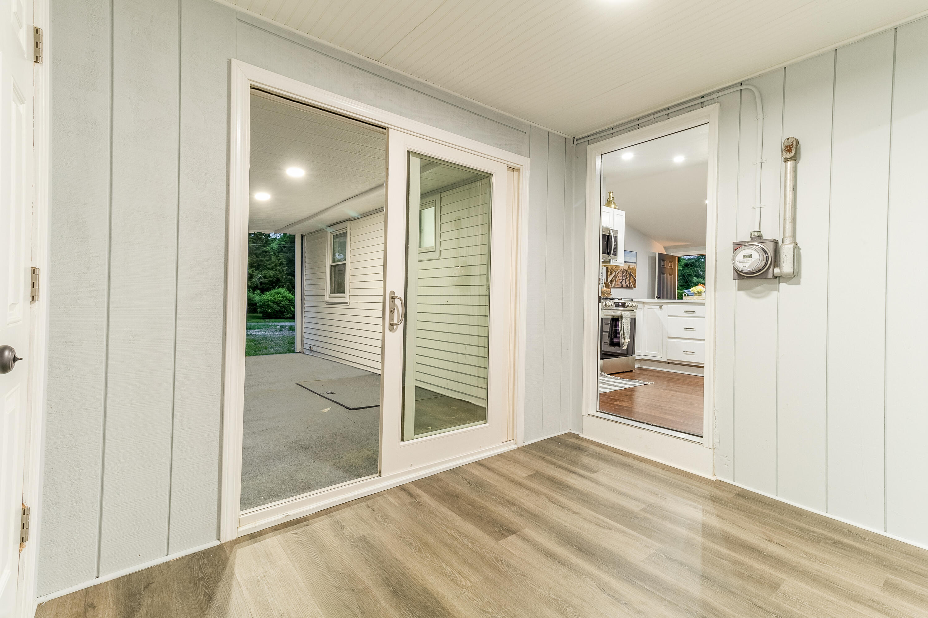 72 Glen Road Hyannis, MA 02601 - Photo 16 of 17 72 Glen-26