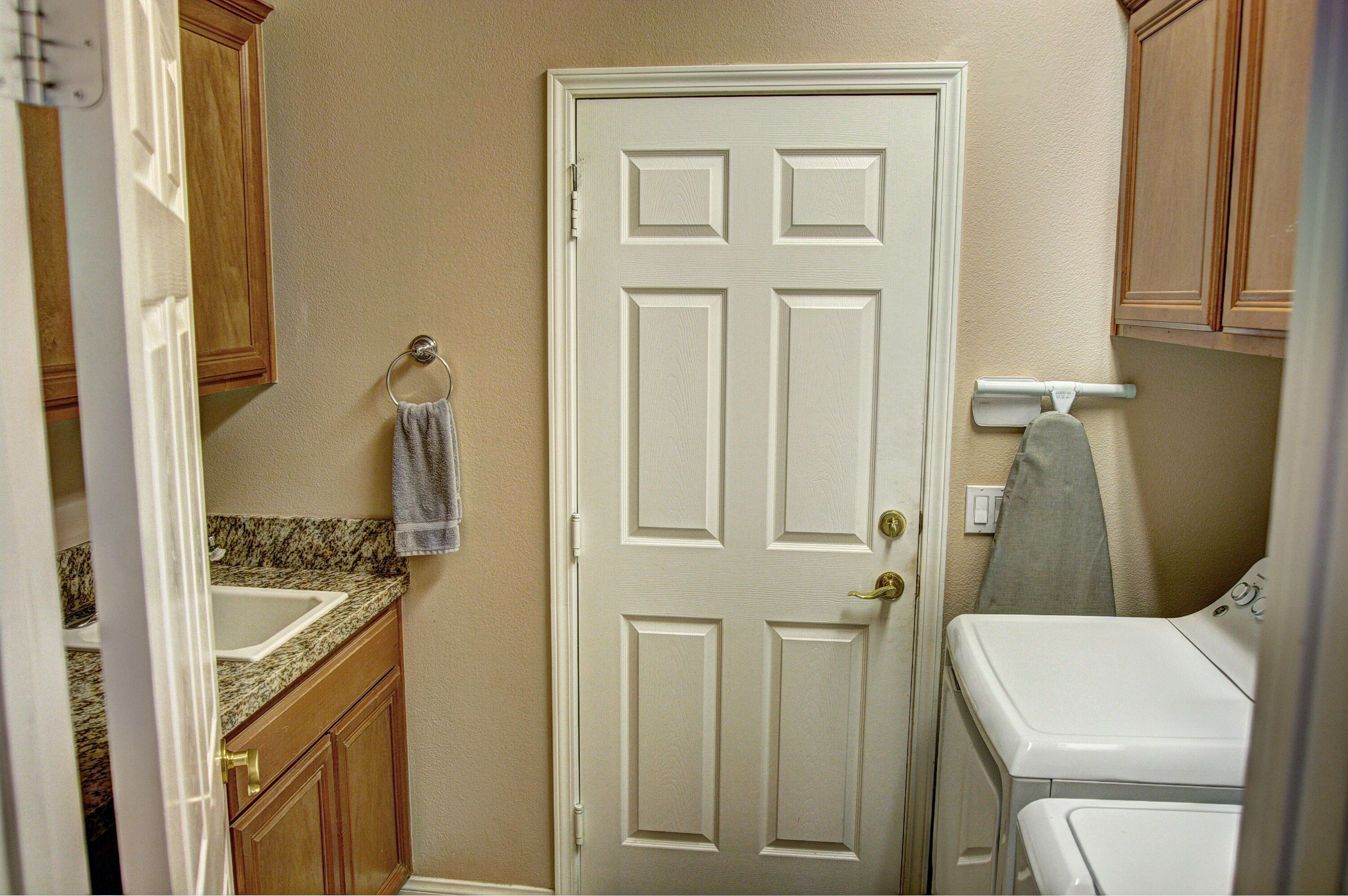82053 Cochran Drive Indio, CA 92201 - Photo 30 of 38 a bathroom with a sink and toilet