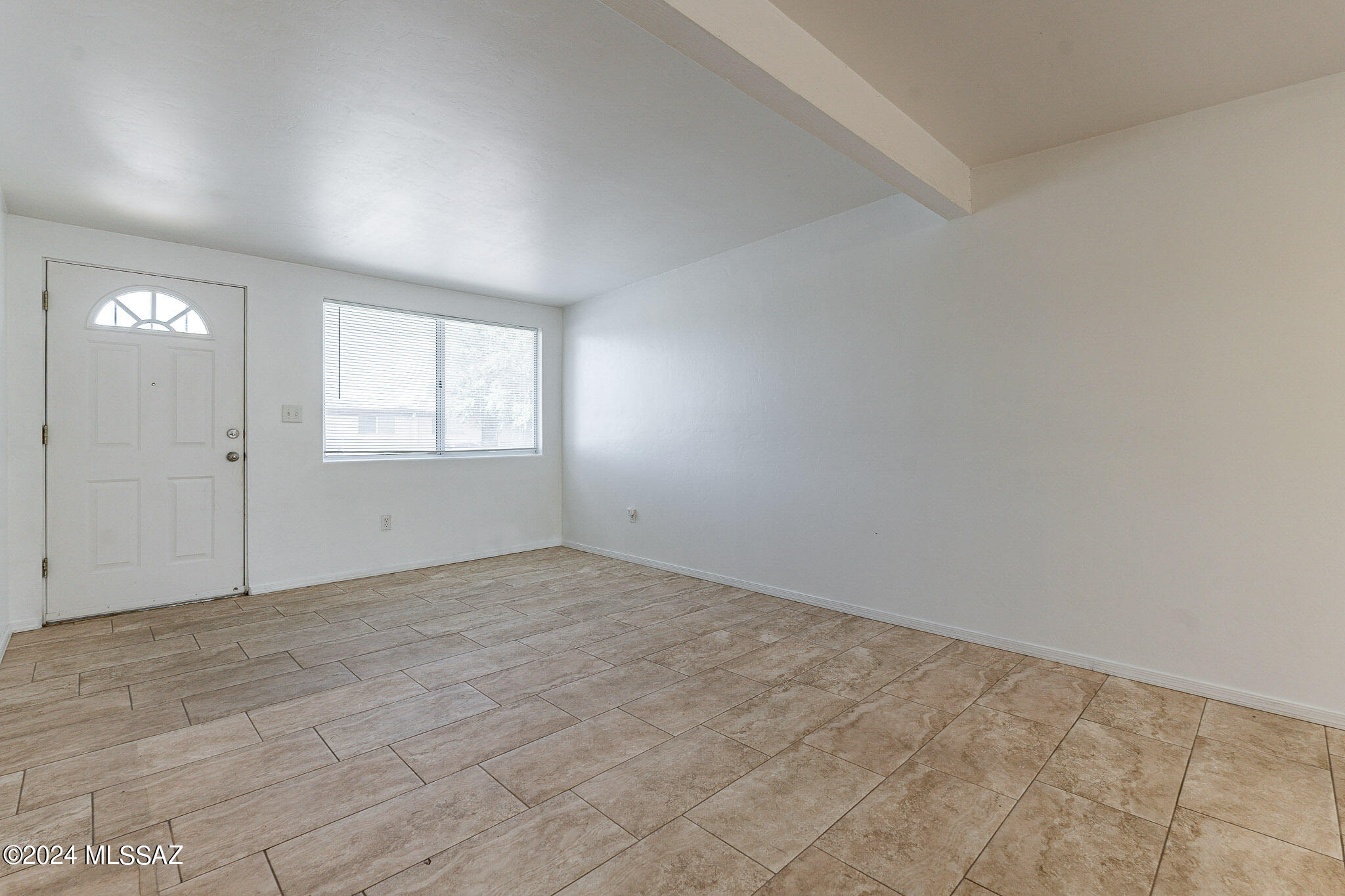 3902 North Pomona Road Tucson, AZ 85705 - Photo 5 of 45