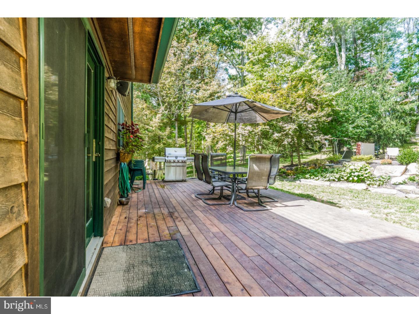 60 Pine Hill Road Stockton, NJ 08559 - Photo 15 of 20 Deck