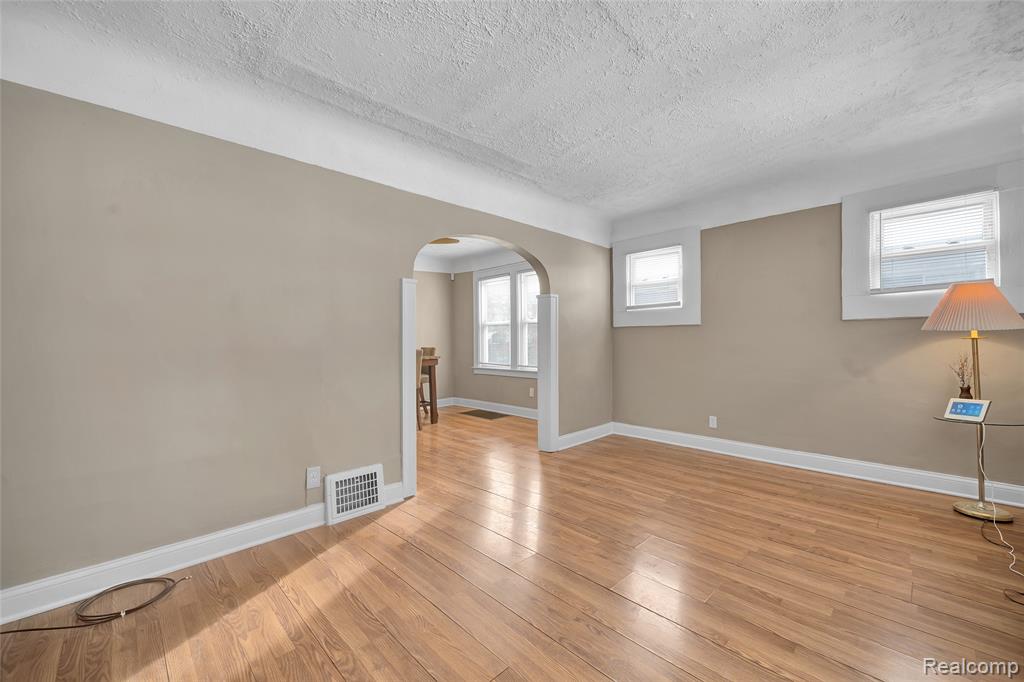 16570 Inverness Street Detroit, MI 48221 - Photo 7 of 47 Gallery Image 7