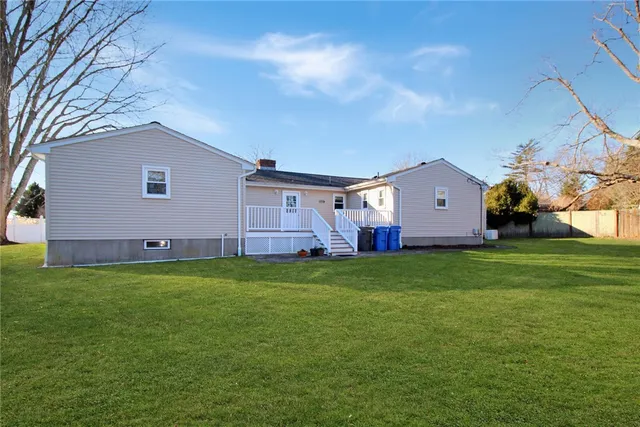 $900,000 | 7 Restmere Terrace, Middletown, RI 02842