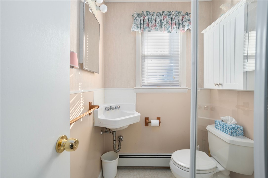 7 Restmere Terrace Middletown, RI 02842 - Photo 21 of 47