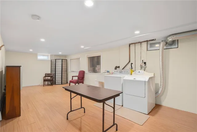 $900,000 | 7 Restmere Terrace, Middletown, RI 02842