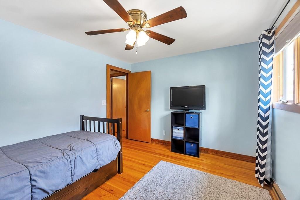 90 Crooked Spring Road Chelmsford, MA 01863 - Photo 16 of 30