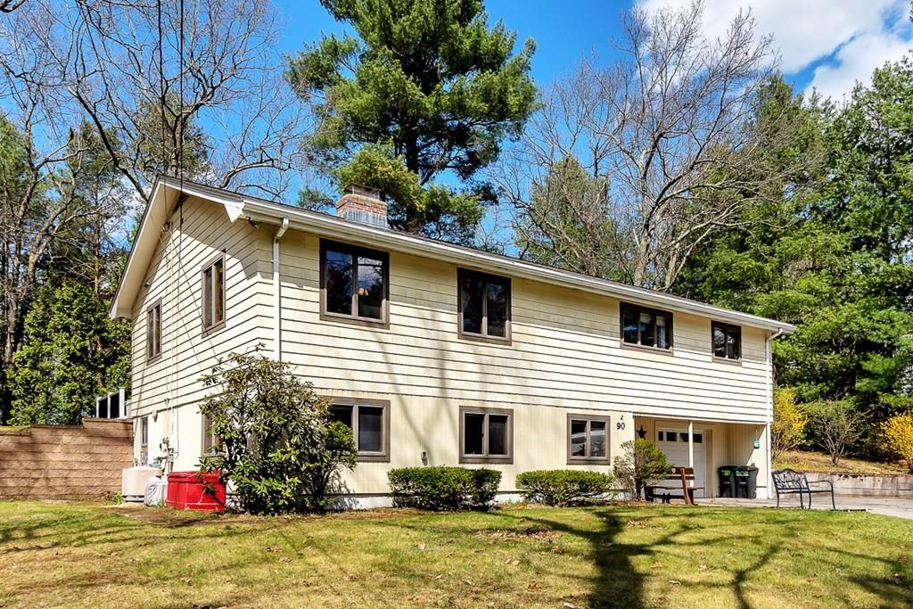 90 Crooked Spring Road Chelmsford, MA 01863 - Photo 2 of 30