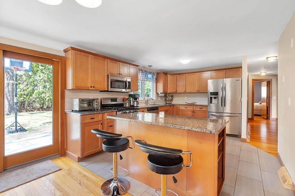 90 Crooked Spring Road Chelmsford, MA 01863 - Photo 6 of 30