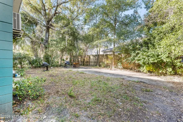 $1,100 | 231 East 16th Street, Unit 4, Jacksonville, FL 32206