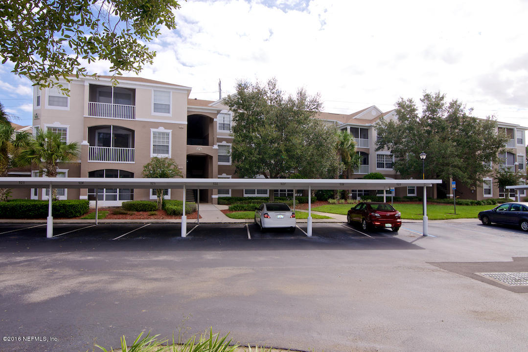 10550 Baymeadows Road, Unit 921 Jacksonville, FL 32256 - Photo 3 of 22 Covered Assigned Parking