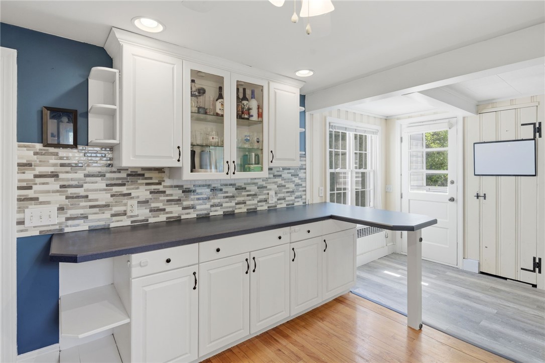97 Delwood Road Warwick, RI 02889 - Photo 12 of 35 Gallery Image 12