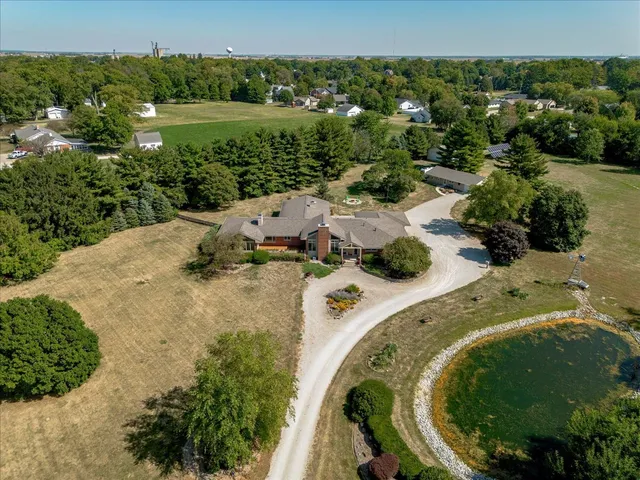 $925,000 | 804 Lincoln Street, Philo, IL 61864