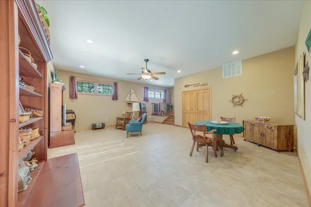 $925,000 | 804 Lincoln Street, Philo, IL 61864