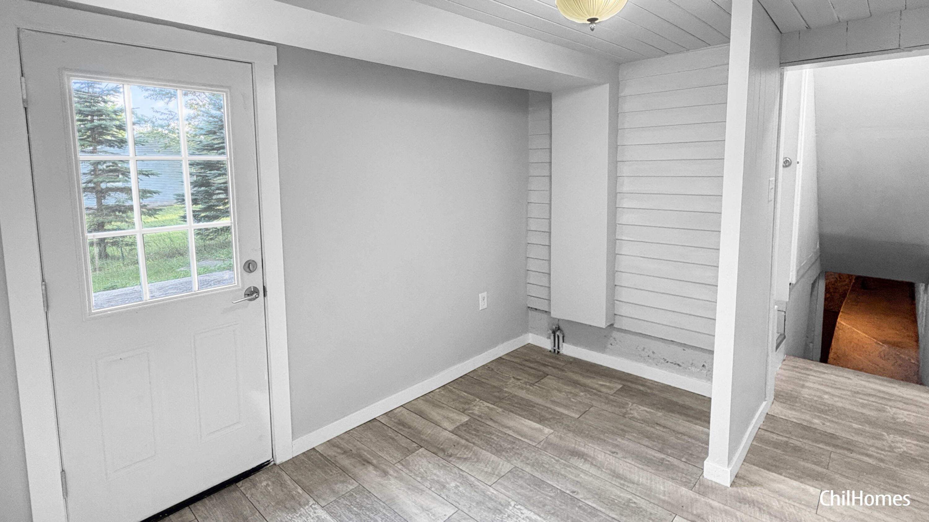716 Root Street Belding, MI 48809 - Photo 14 of 42 Entrance
