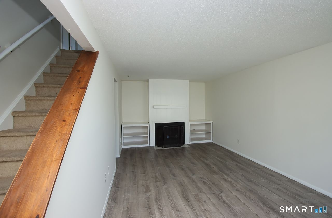 108 Cypress Road, Unit 108 Newington, CT 06111 - Photo 5 of 26 Gallery Image 5