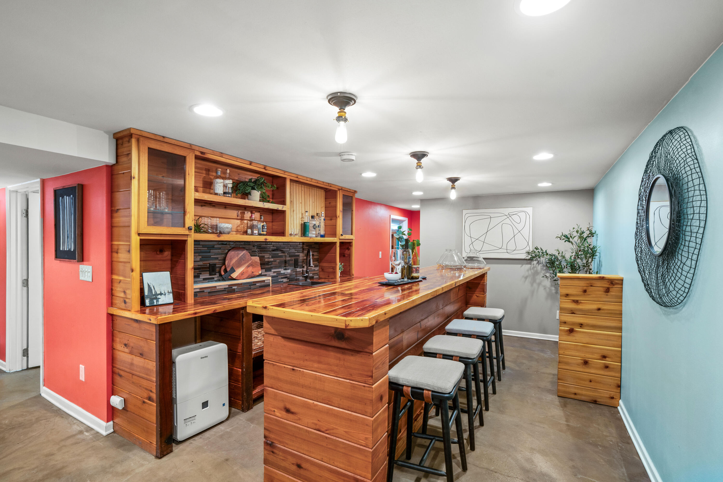 8930 North Maitland Road Bayside, WI 53217 - Photo 33 of 47 The LL is the perfect place for entertaining.