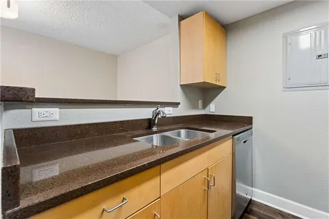 $190,000 | 391 Ralph McGill Boulevard Northeast, Unit H, Atlanta, GA 30312