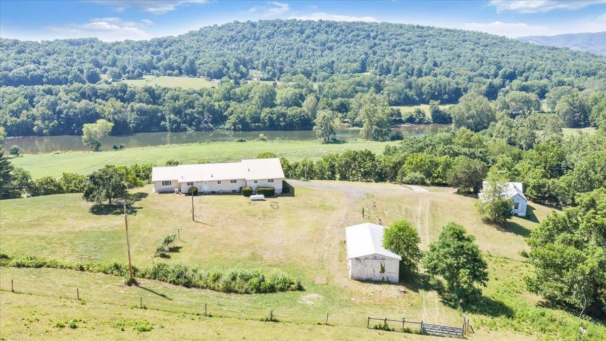 2162 Reed Creek Drive Draper, VA 24324 - Photo 45 of 67 Gallery Image 45