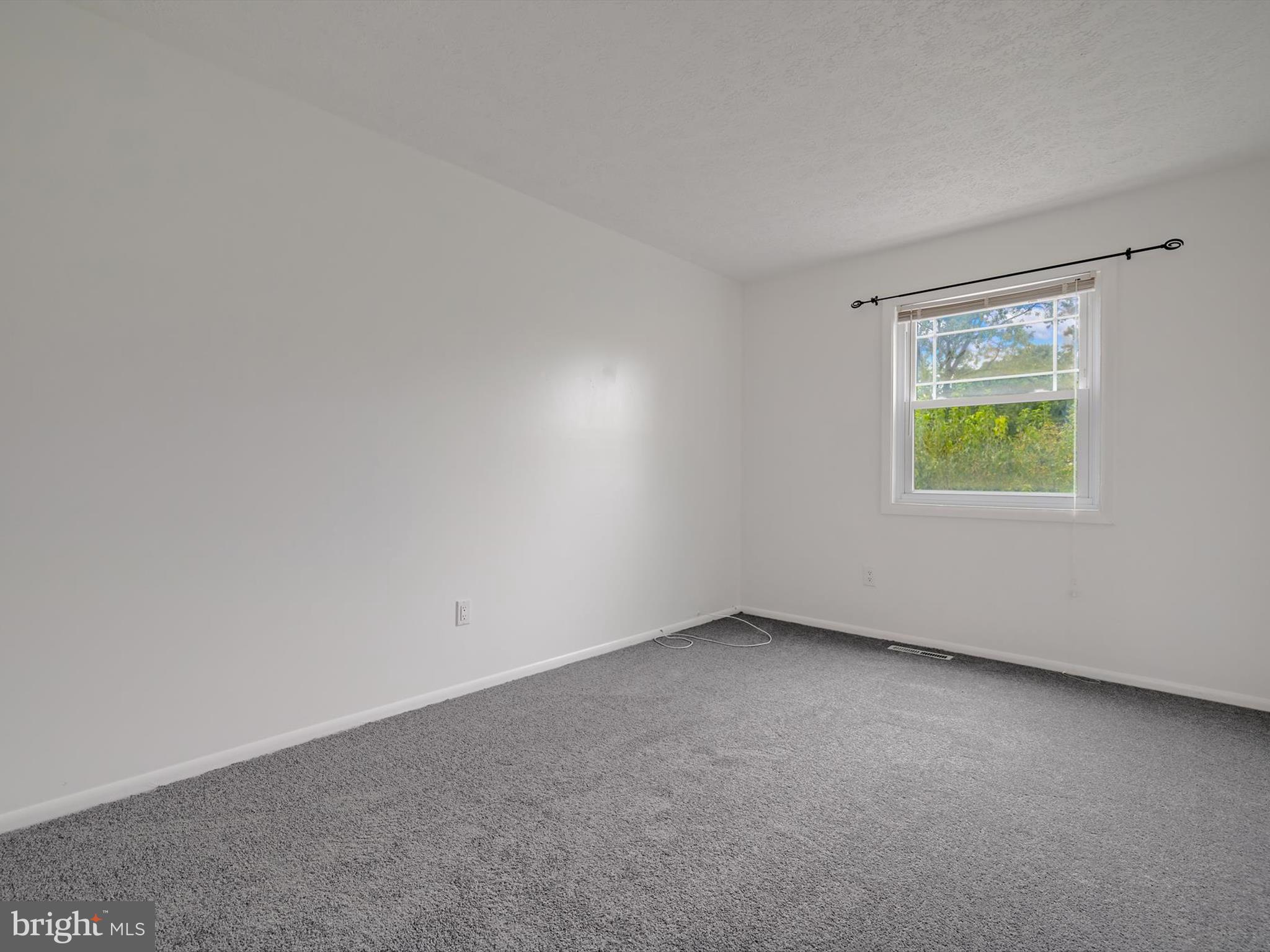 1616 Knoxville Road Edgewater, MD 21037 - Photo 21 of 54 Bedroom 1