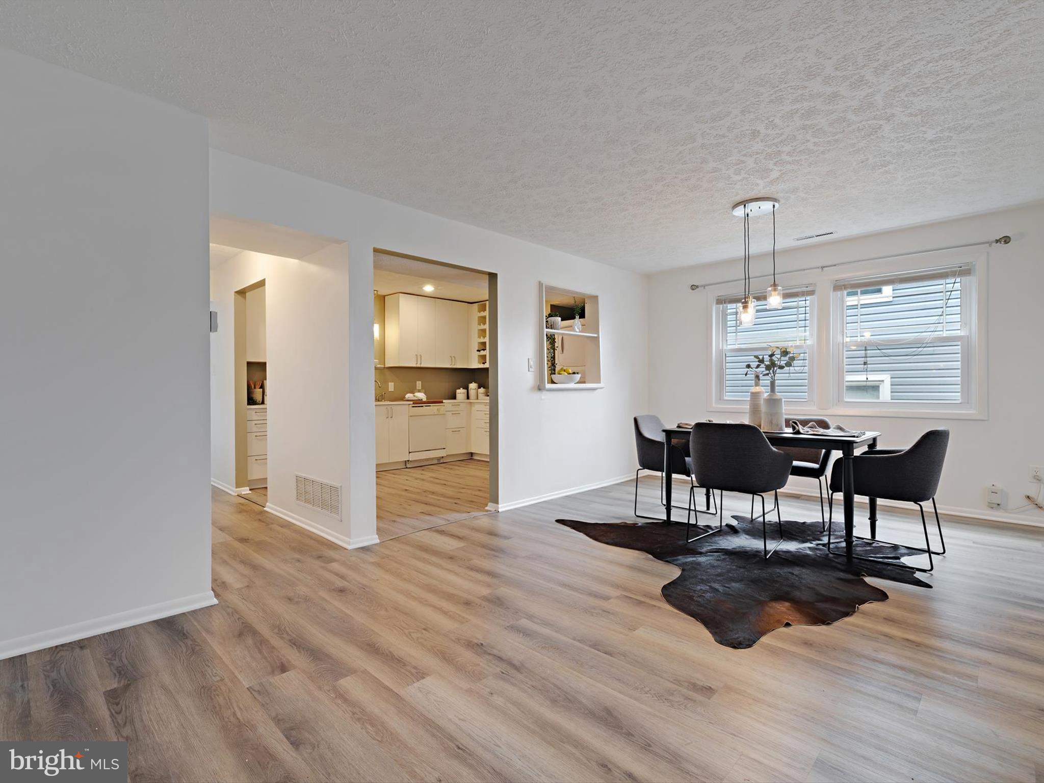 1616 Knoxville Road Edgewater, MD 21037 - Photo 9 of 54 Dining room offers an abundance of natural light