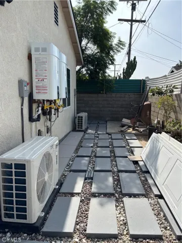 $2,000 | 7331 Kraft Avenue, North Hollywood, CA 91605